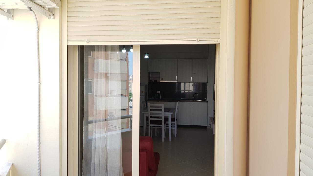 Appartamento Giallo Vlorë エクステリア 写真