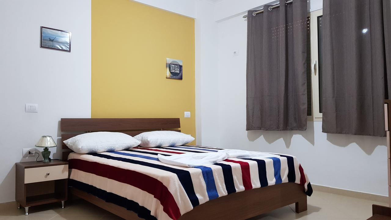 Appartamento Giallo Vlorë エクステリア 写真